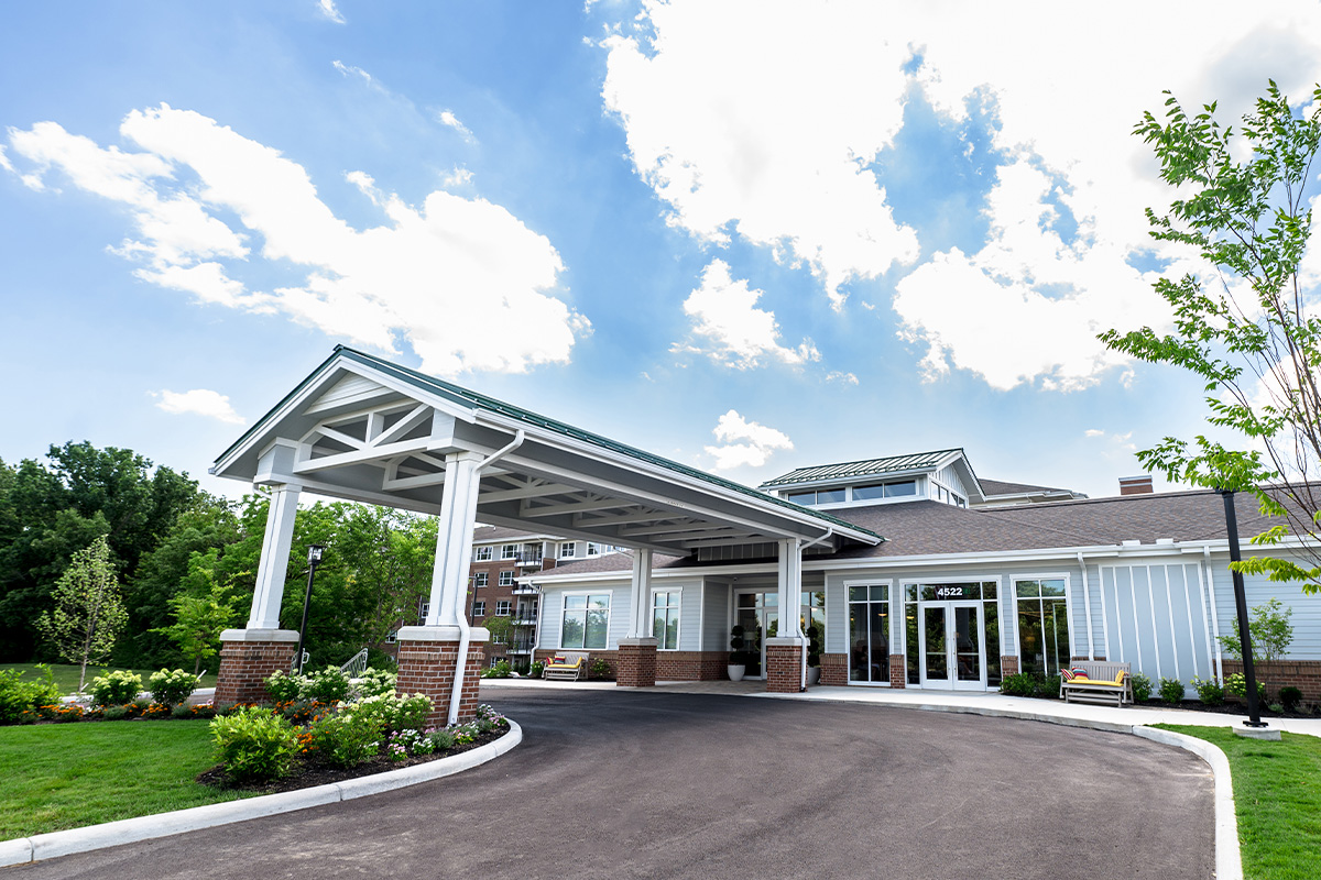 Verena at Hilliard luxury retirement community in Hilliard Ohio Building Exterior