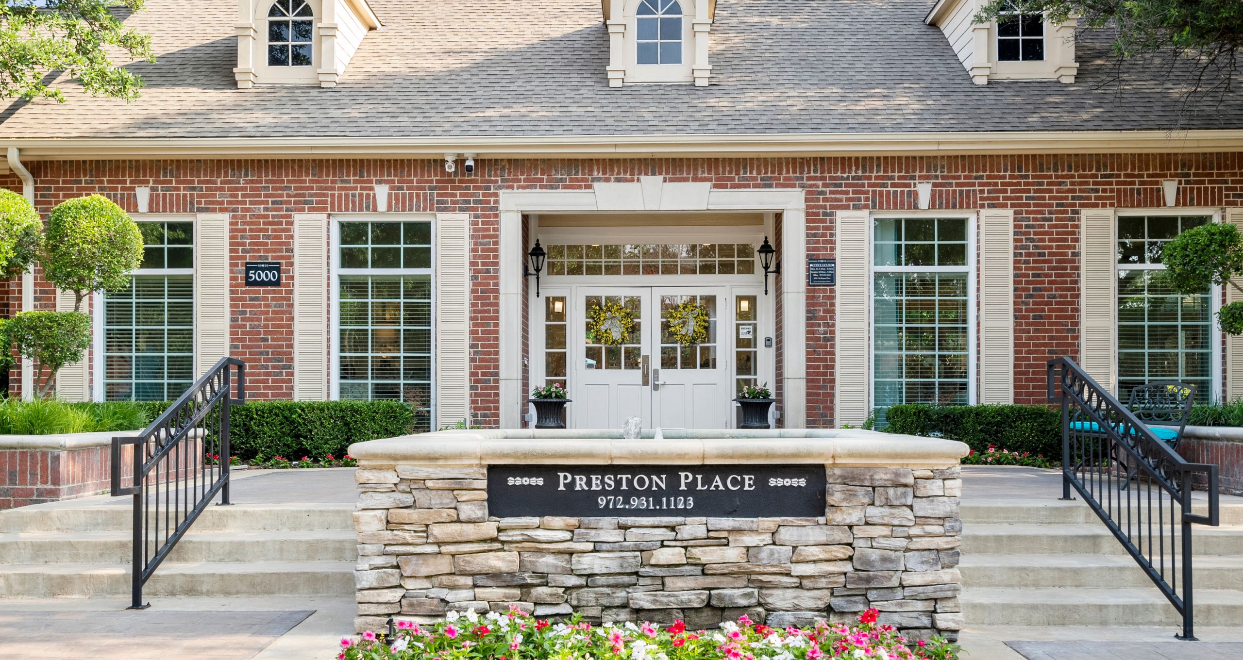 Preston Place Senior Living Community in Plano Texas