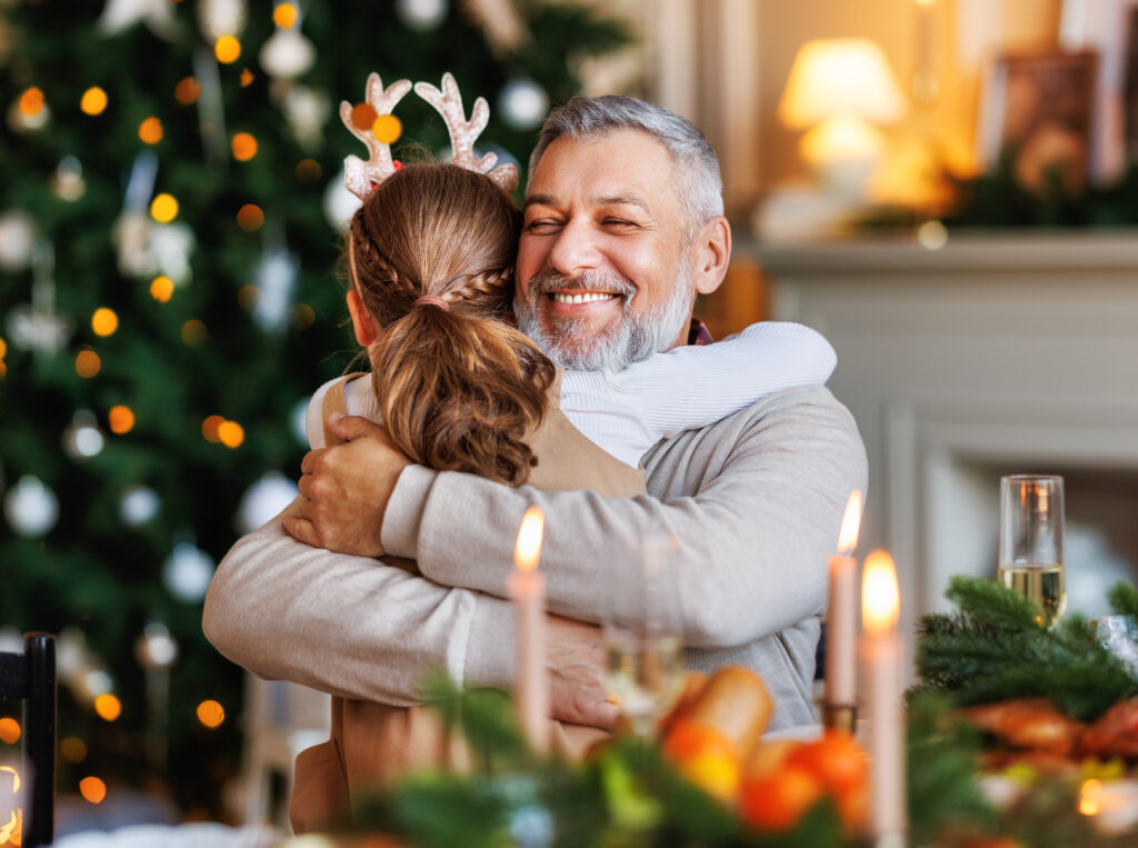 Family-Christmas-Activities-True-Connection-Communities-DIY
