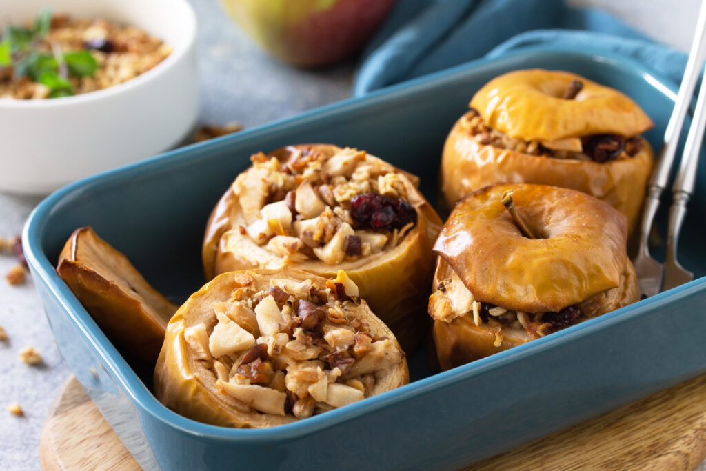 Spring-Recipe-Baked-Apples-with-Berries