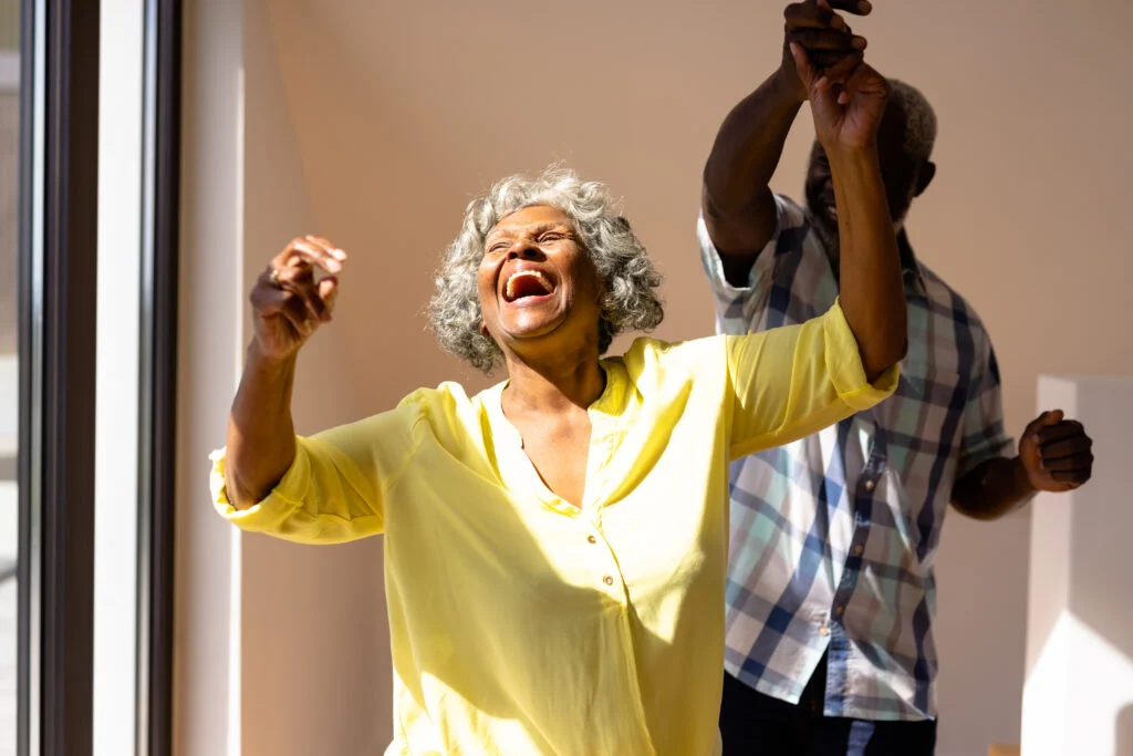 How Socializing Supports Heart Health for Seniors
